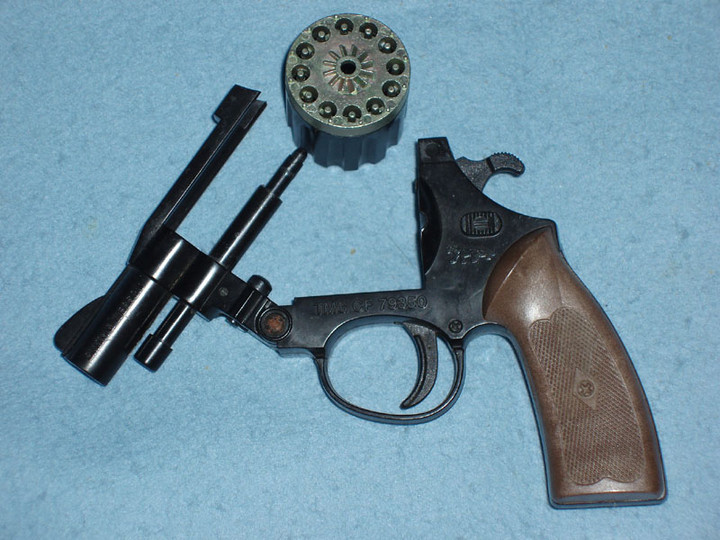 やまだくんのせかい : 火薬鉄砲