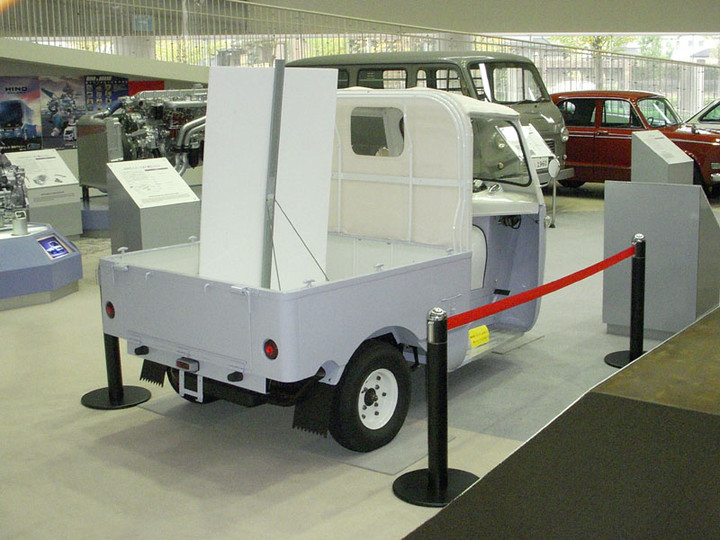Hino07b