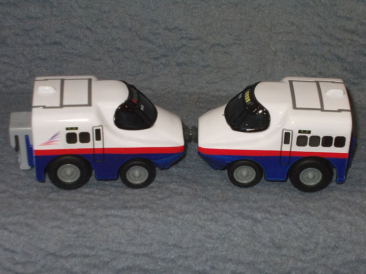 やまだくんのせかい : 新幹線チョロQ