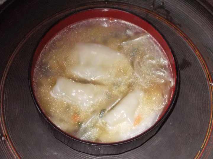 Gyoza_soup