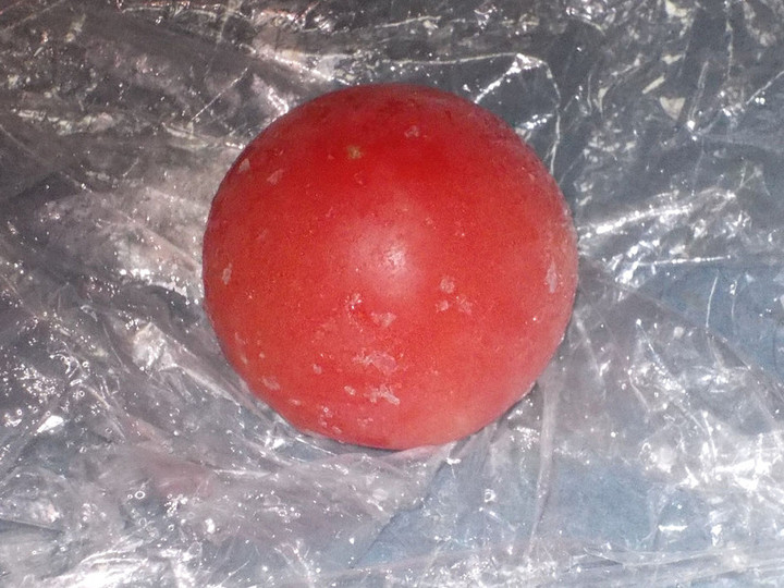 Frozen_tomato