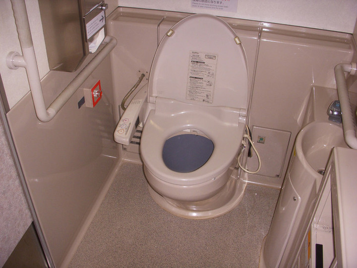 Toilet_toki