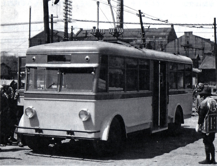 Trolly_mitsubishi