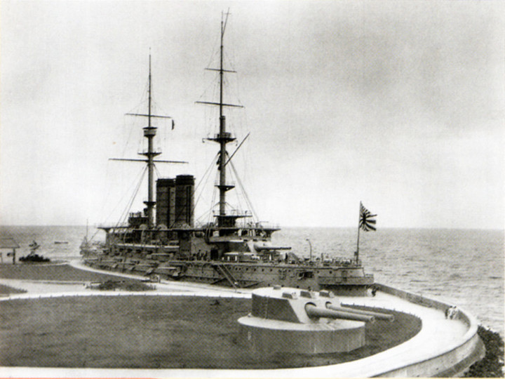 戦艦三笠　台座付き 戦艦三笠 台座付き