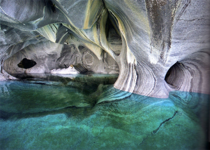 Cavernas_de_marmol