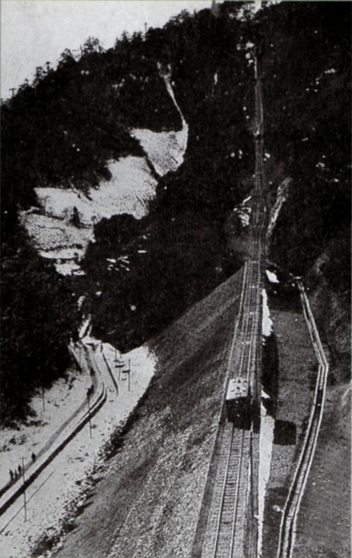 Takao1930