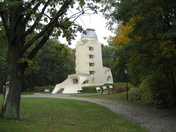 Einsteinturm02