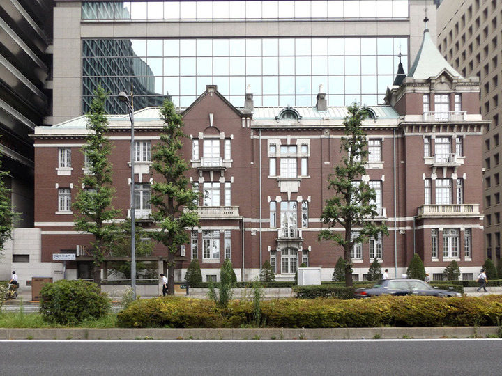 Tokyo_bank1