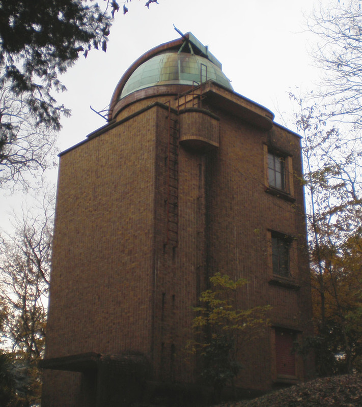 Solar_tower_telescope_at_naoj_mitak