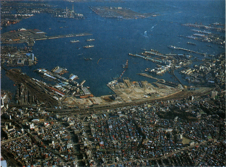 Yokohama_mitsubishi1983