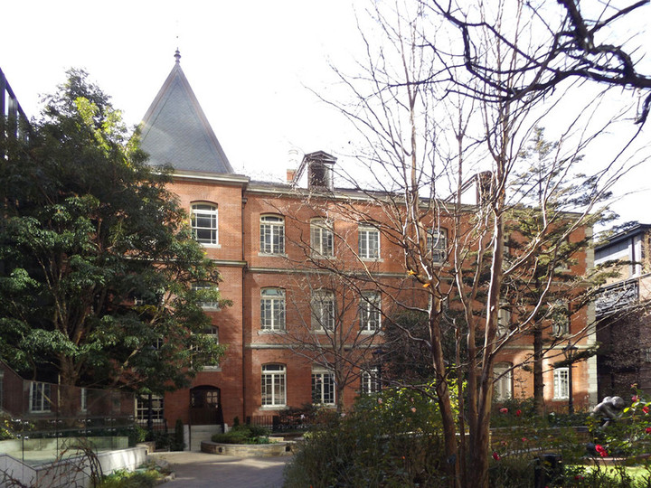 Chiyoda_mitsubishi03