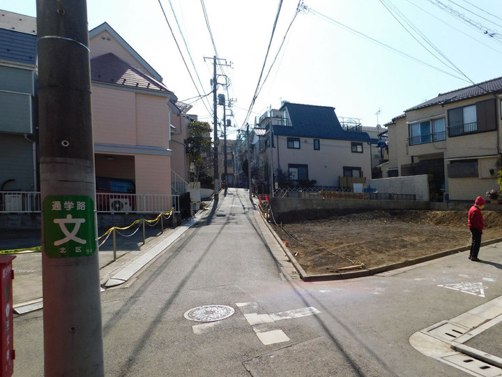 Gobouzaka1 Gobouzaka1