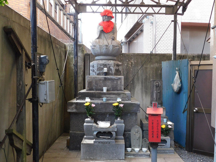 Arakawaku_jizoubori1