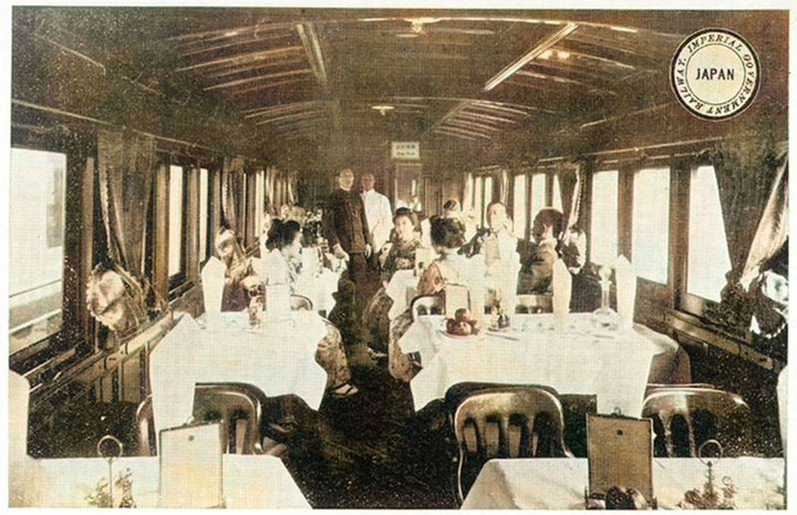 Diningcar6c