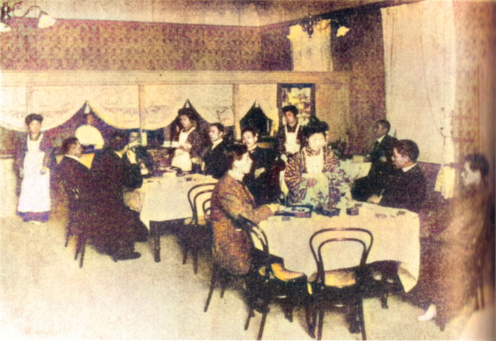 Mitsukoshi15c