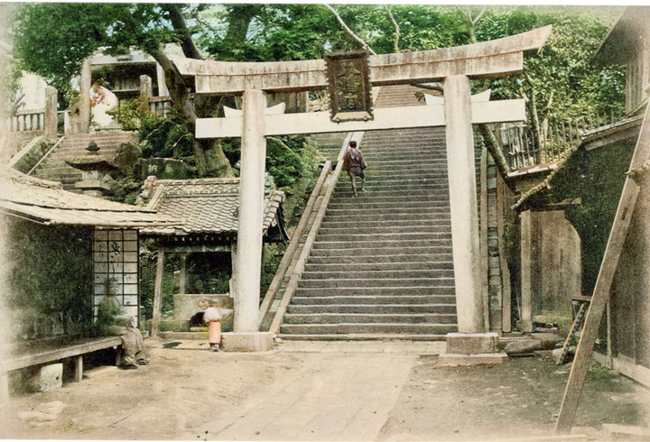 Ichigaya_hachiman775c