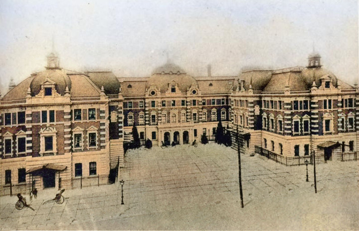 Mitsubishi_nihonbashi928c